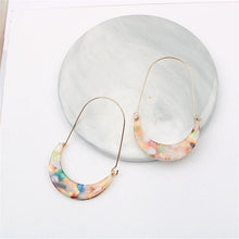 Load image into Gallery viewer, U Shape Resin Earrings