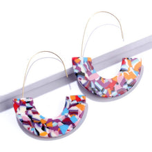 Load image into Gallery viewer, U Shape Resin Earrings